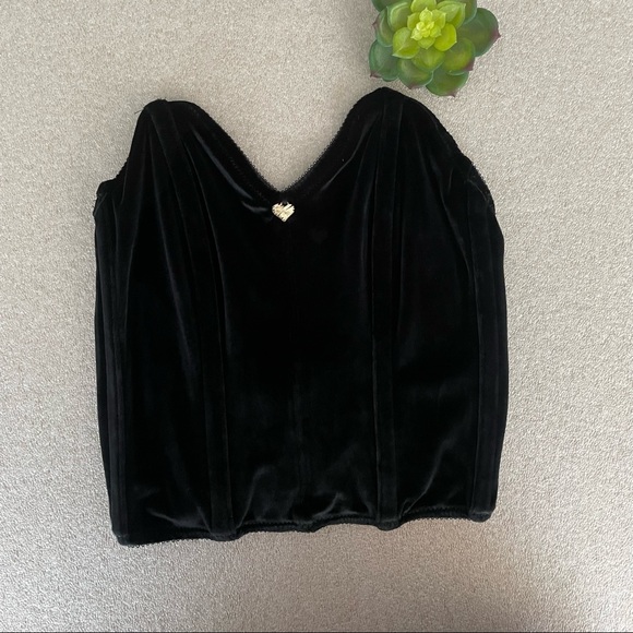 Vintage Black Velour Stapless Bustier with Heart Metal Embellishment Size M - Picture 3 of 8